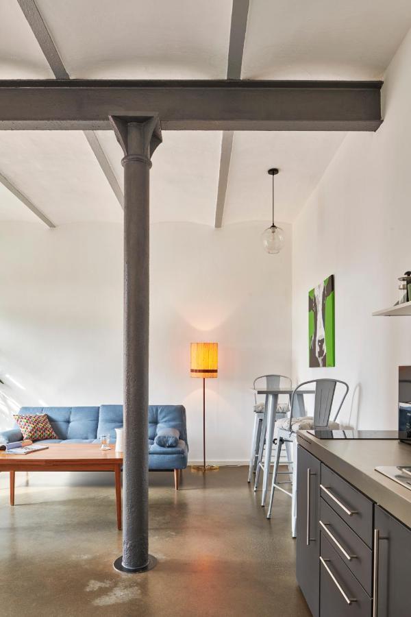 Re~Barn - Modern Country Stay Essel Екстериор снимка