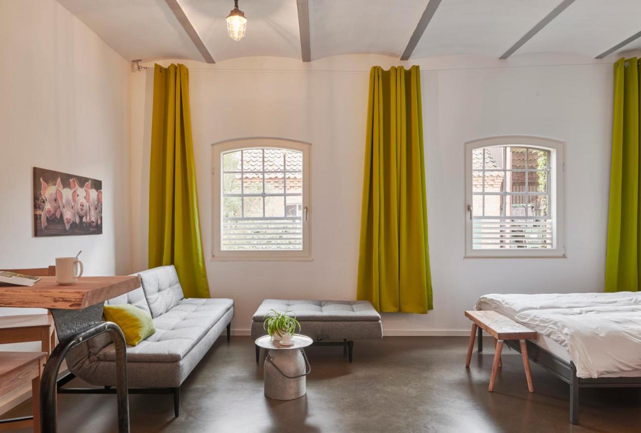Re~Barn - Modern Country Stay Essel Екстериор снимка