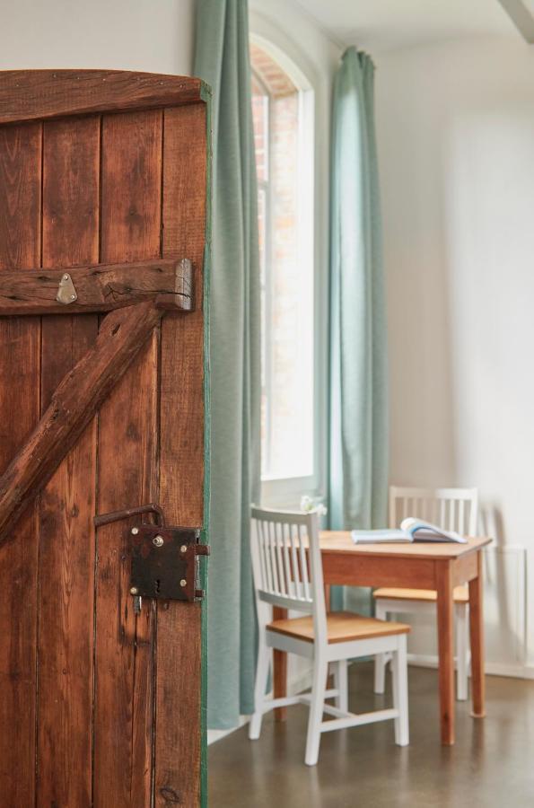 Re~Barn - Modern Country Stay Essel Екстериор снимка