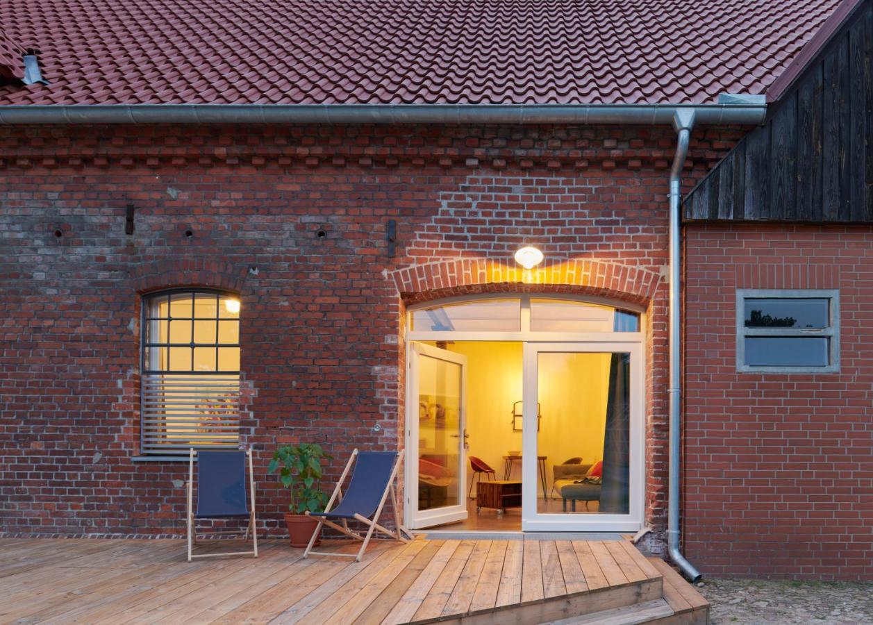 Re~Barn - Modern Country Stay Essel Екстериор снимка